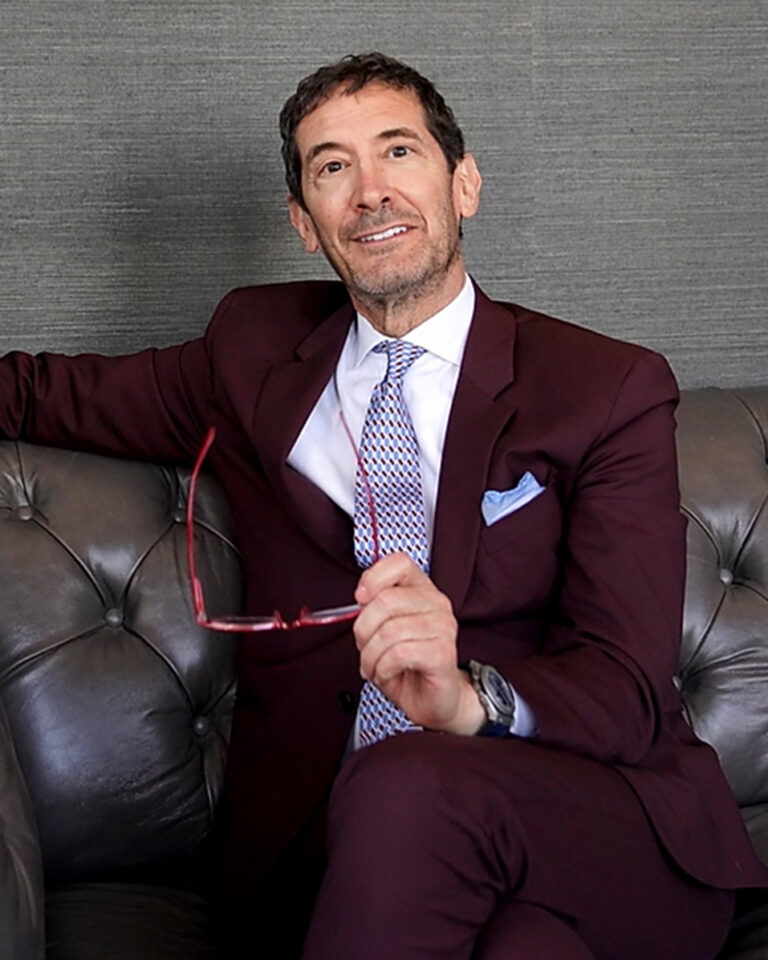 Dr. Jonathan Sykes
