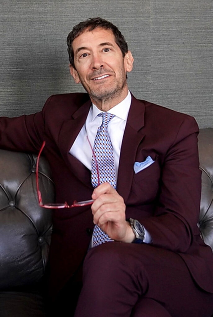 Dr. Jonathan Sykes, MD, Medical Director of Glow Theory